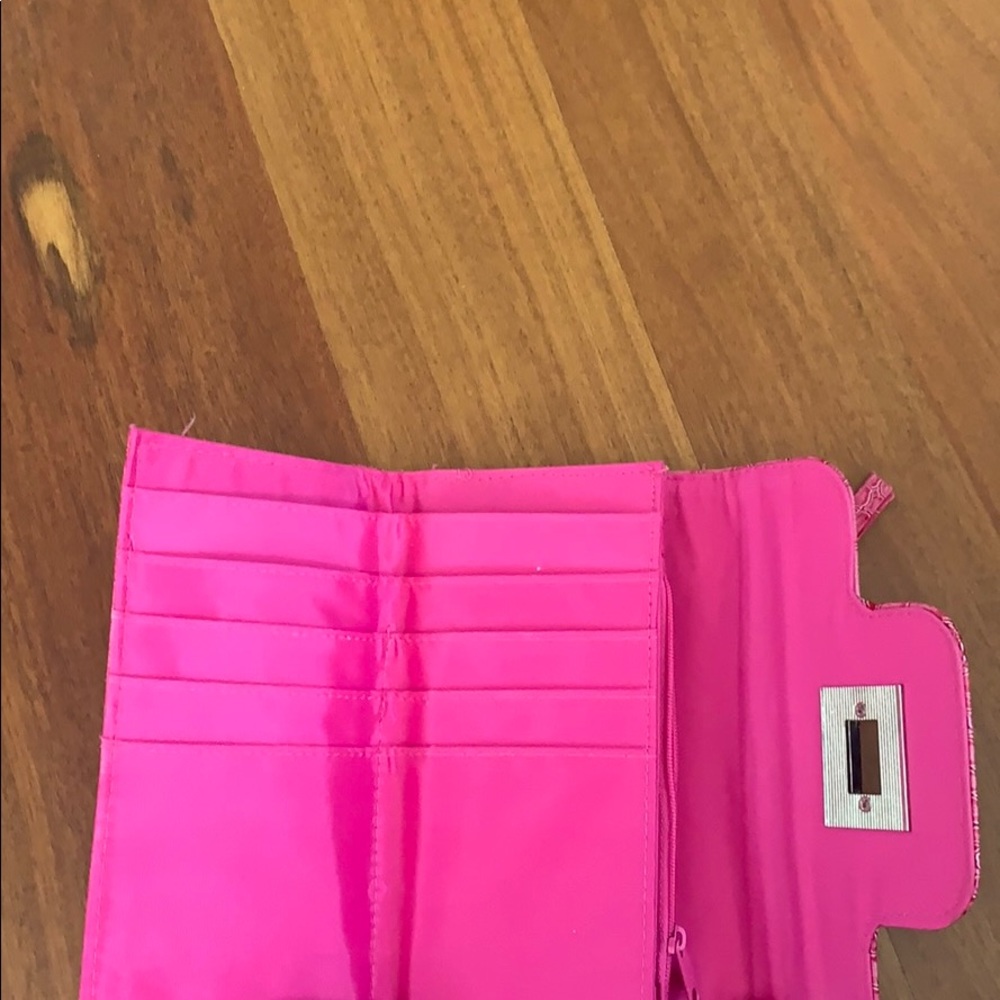 Pink Clutch - Picture 3 of 5